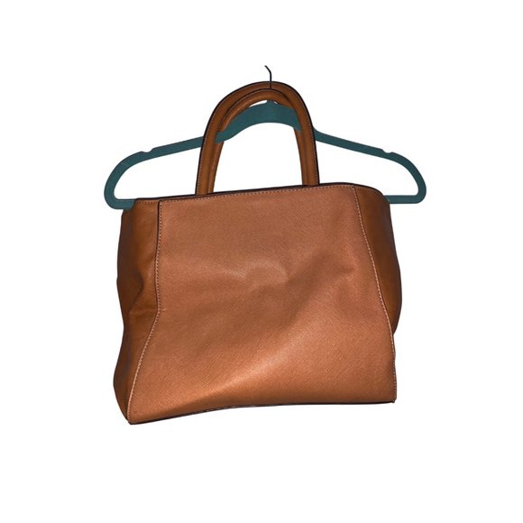 JustFab Handbags - JustFab Tan Large Purse